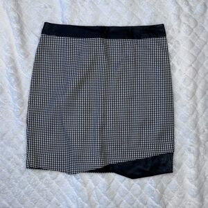 🦃 Houndstooth Mini Skirt